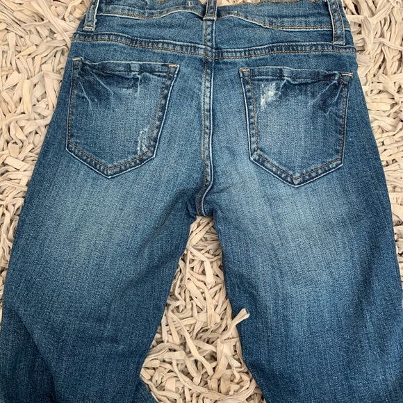 Blue jeans - Picture 2 of 7